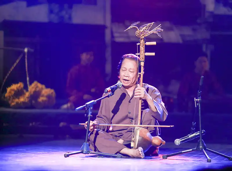 NSND Xuân Hoạch: Người đàn tiếng tơ lòng